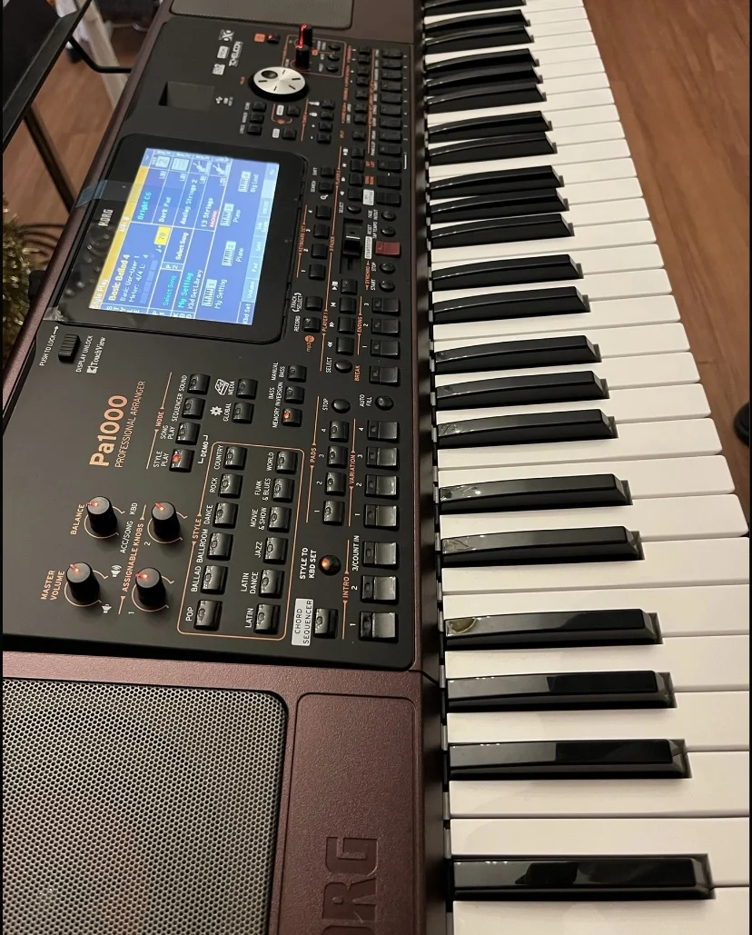 Electronic Arranger Keyboard