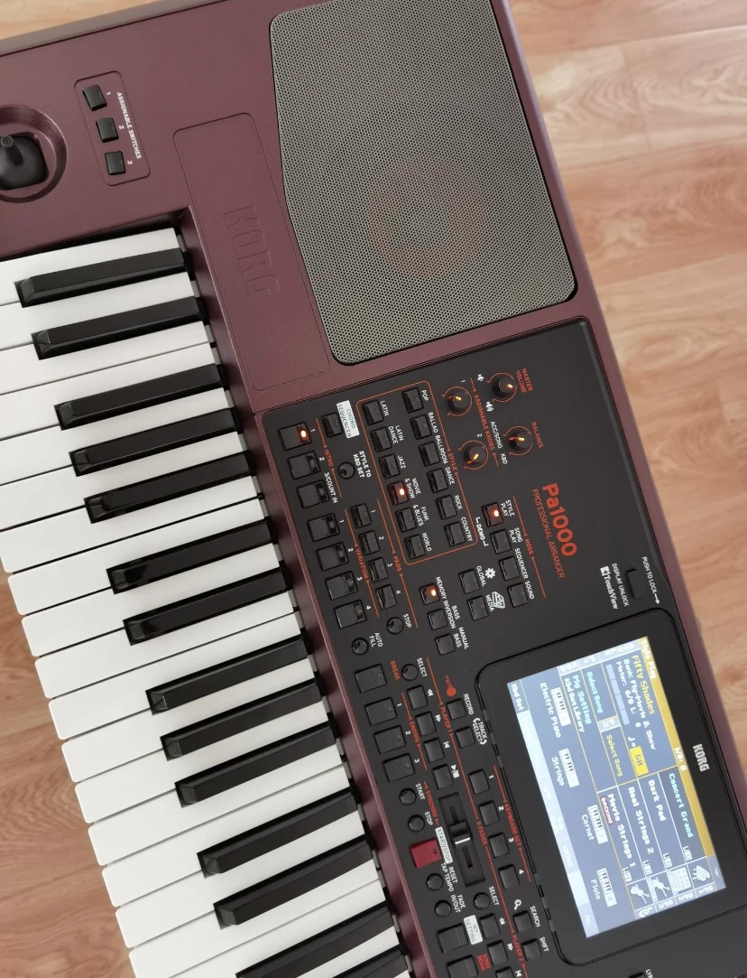 Electronic Arranger Keyboard