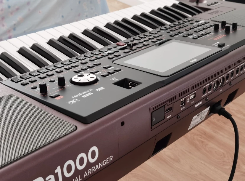 Electronic Arranger Keyboard